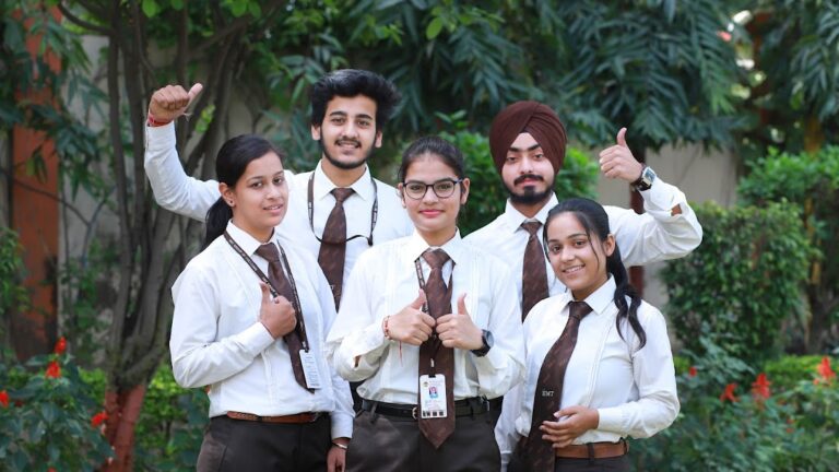 Top 5 BBA/BCA Colleges in Meerut BBA/BCA